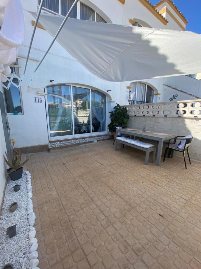 Bungalow En Gran Alacant Daire Dış mekan fotoğraf